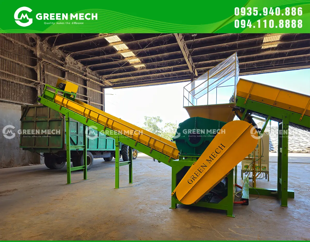 Có băng tải cấp liệu và ra liệu, tiết kiệm chi phí nhân công